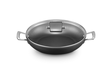 Carica l'immagine nel visualizzatore di Gallery, Tegame c/coperchio Diam.30 Le Creuset