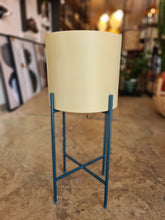 Carica l'immagine nel visualizzatore di Gallery, Fioriera