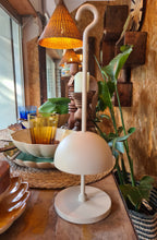 Carica l'immagine nel visualizzatore di Gallery, Lampada ricaricabile Sabbia