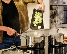 Carica l'immagine nel visualizzatore di Gallery, Tagliere Chop2Pot