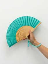 Carica l'immagine nel visualizzatore di Gallery, Ventaglio profumato