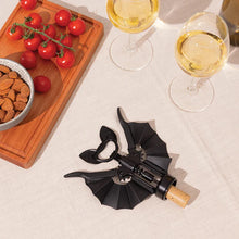 Carica l'immagine nel visualizzatore di Gallery, Cavatappi pipistrello