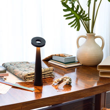 Carica l'immagine nel visualizzatore di Gallery, Angelina lampada ricaricabile Zafferano