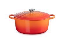 Carica l'immagine nel visualizzatore di Gallery, Cocotte rotonda in ghisa diam.28 Le Creuset