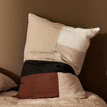Carica l'immagine nel visualizzatore di Gallery, Cuscino Part