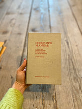 Carica l'immagine nel visualizzatore di Gallery, Libro cavo