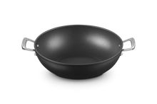 Carica l'immagine nel visualizzatore di Gallery, Wok 2 manici diam.32 Le Creuset
