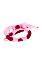 Carica l'immagine nel visualizzatore di Gallery, Pupazzo a forma di bassotto
