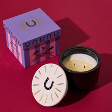 Carica l'immagine nel visualizzatore di Gallery, CHARMED candela TABAC and PINE
