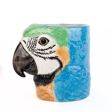 Carica l'immagine nel visualizzatore di Gallery, Macaw vasetto in ceramica dipinto a mano
