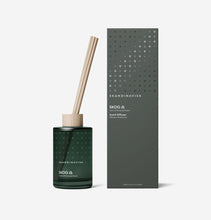 Carica l'immagine nel visualizzatore di Gallery, SKOG diffusore 200 ml Skandinavisk
