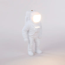 Carica l&#39;immagine nel visualizzatore di Gallery, Lampada Flashing Starman Seletti
