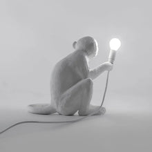 Carica l&#39;immagine nel visualizzatore di Gallery, Lampada Monkey seduta Seletti
