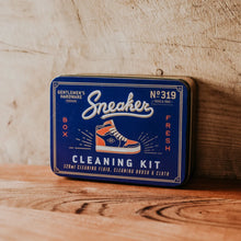 Carica l'immagine nel visualizzatore di Gallery, Sneakers Cleaning Kit - Kit pulizia scarpe
