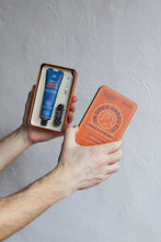 Carica l'immagine nel visualizzatore di Gallery, Kit per la cura delle mani
