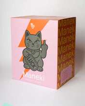 Carica l'immagine nel visualizzatore di Gallery, Maneki Luck scultura in resina
