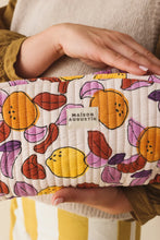Carica l'immagine nel visualizzatore di Gallery, Trousse Pomelo Lilas
