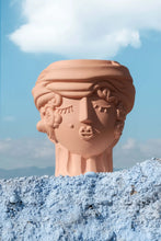 Carica l'immagine nel visualizzatore di Gallery, Vaso Women Magna Graecia Seletti
