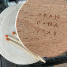Carica l&#39;immagine nel visualizzatore di Gallery, Candela SKOG 200 grammi

