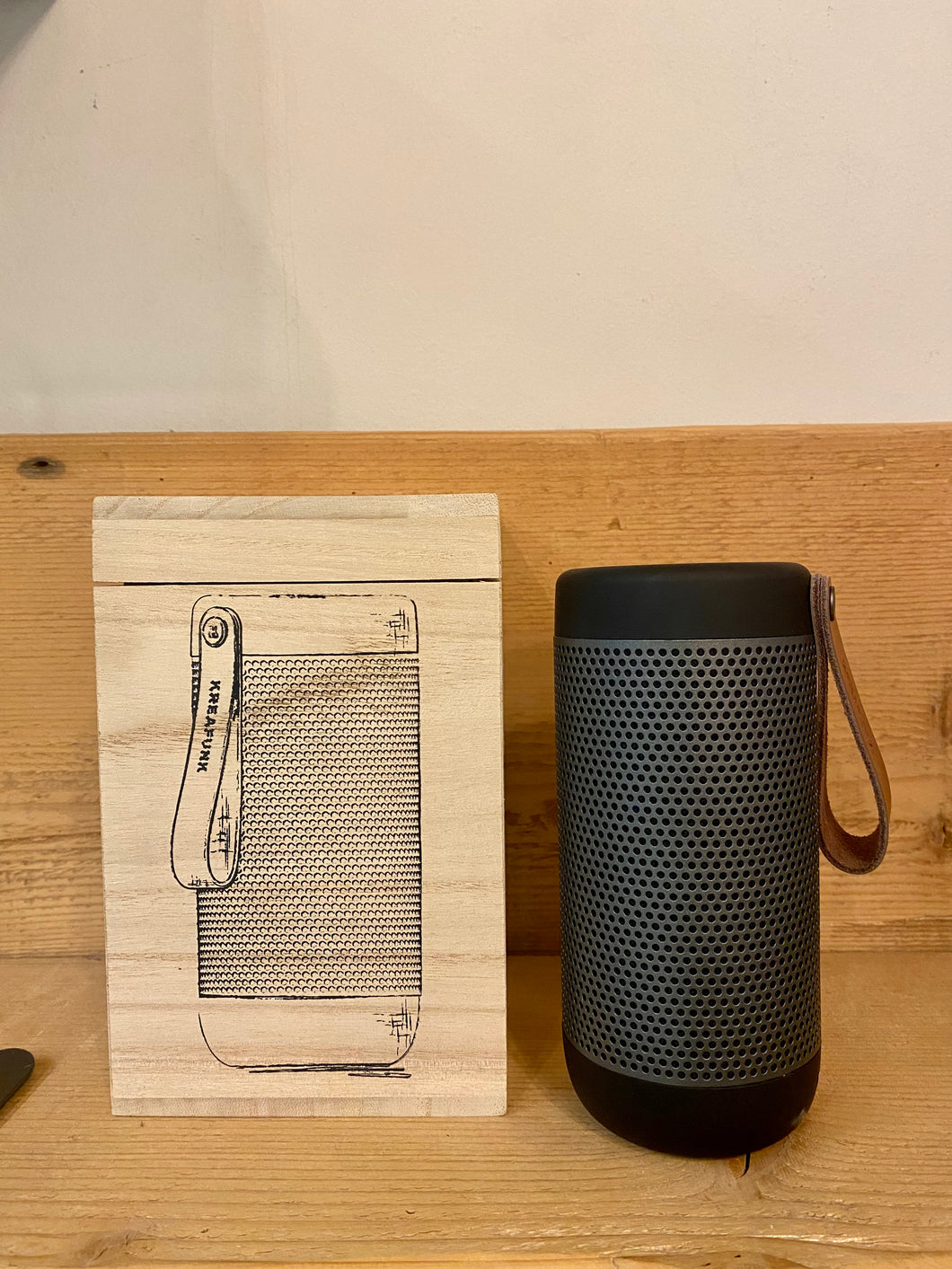 Cassa Bluetooth nera