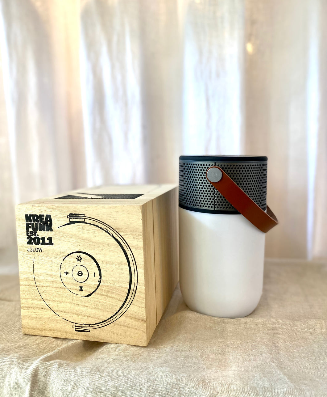 Cassa Bluetooth con lampada Led nera
