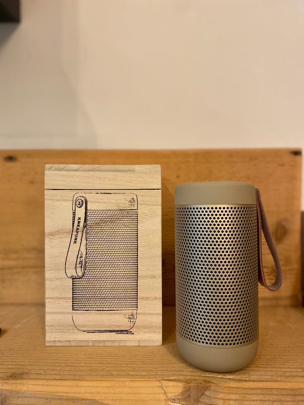 Cassa Bluetooth beige
